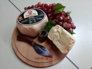 FORMAGGIO DI FOSSA DI SOGLIANO DOP